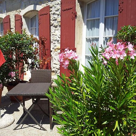 Hotel De Provence Tarascon Buitenkant foto
