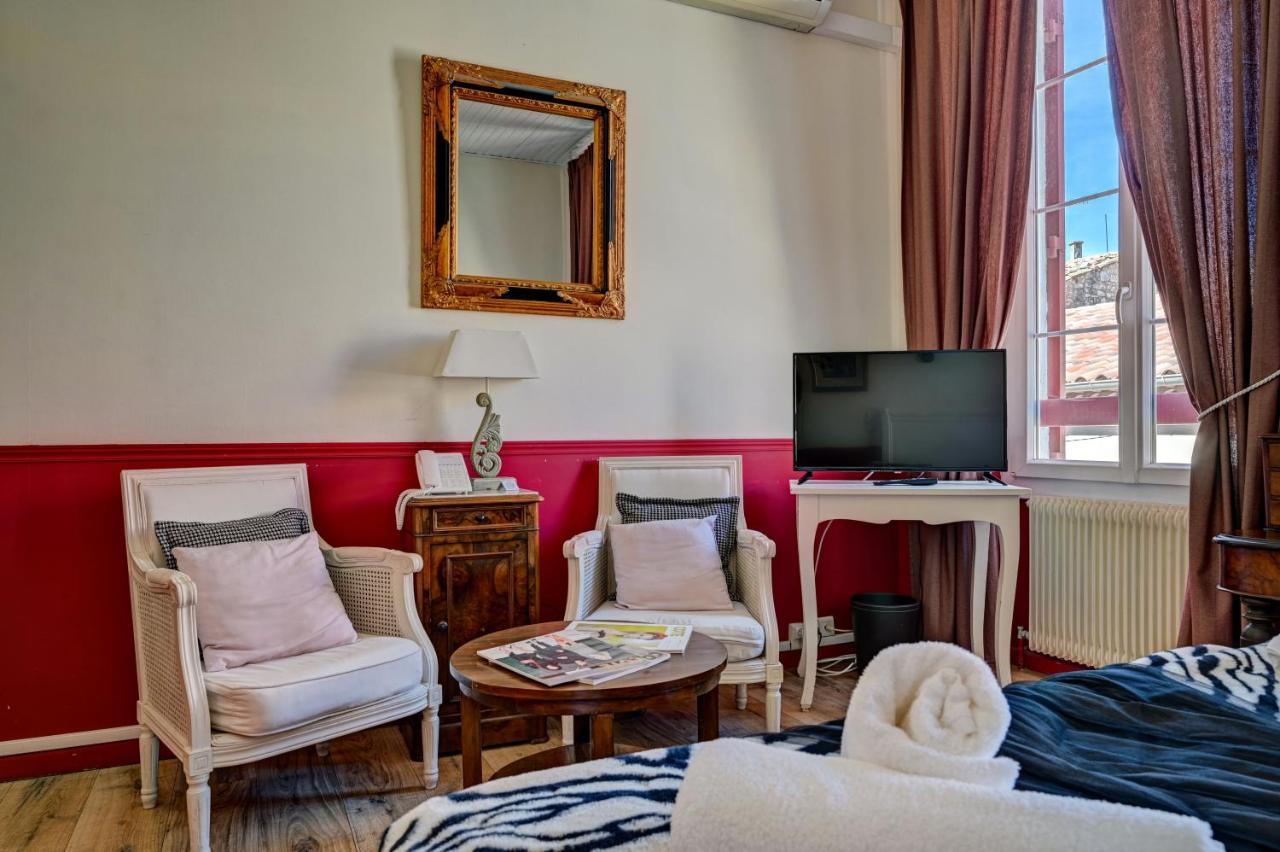 Hotel De Provence Tarascon Buitenkant foto
