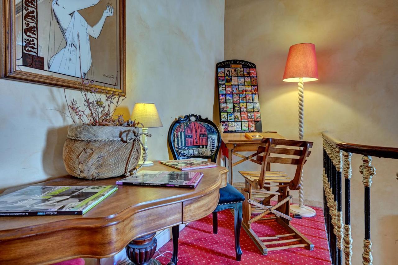 Hotel De Provence Tarascon Buitenkant foto
