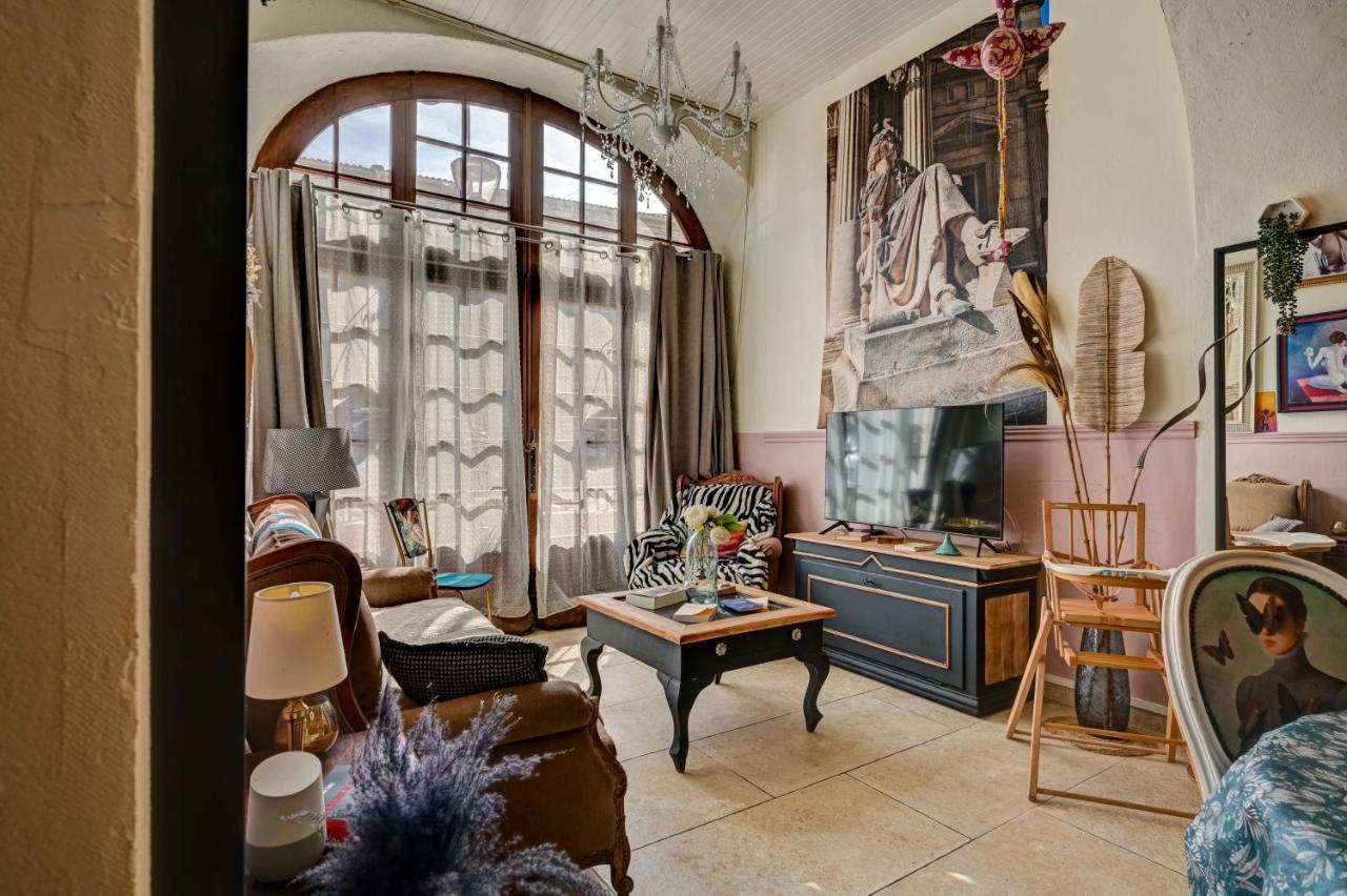 Hotel De Provence Tarascon Buitenkant foto